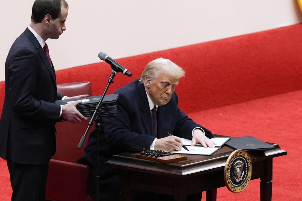 Trump administration directs all federal diversity, equity, inclusion staff be put on leave