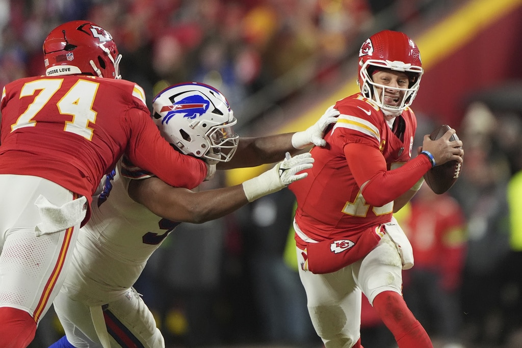 The Chiefs get more Mahomes magic and advance to 3rd straight Super Bowl