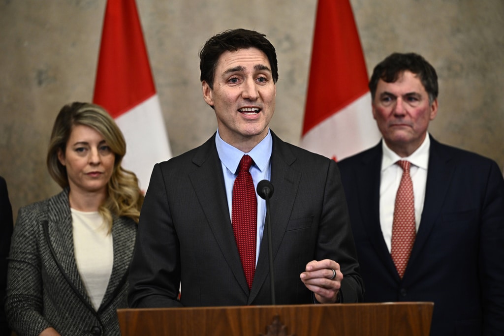 Trump's trade war among allies triggers retaliation from Canada and Mexico