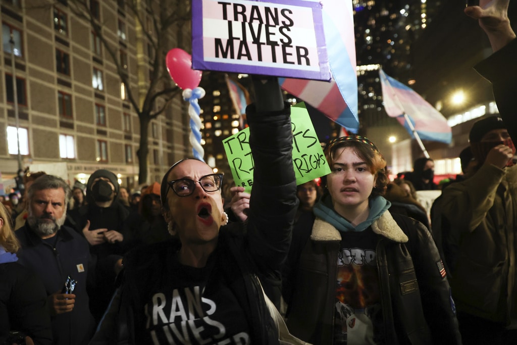 Trump to sign executive order barring transgender female athletes from competing