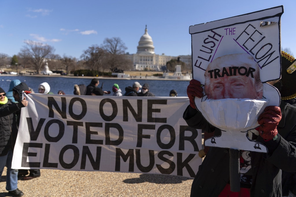 Elon Musk's DOGE seeks access to taxpayer data at IRS