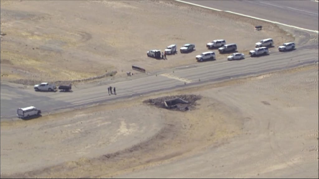 2 people are dead in a small plane collision at a southern Arizona airport