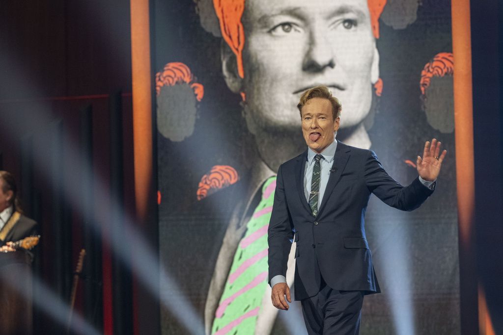 Conan O'Brien accepts Mark Twain Prize for humor as politics roils the Kennedy Center