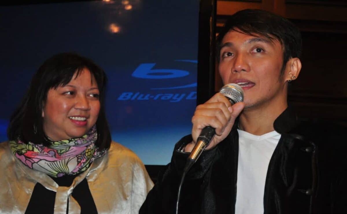 Arnel Pineda and Ramona Diaz