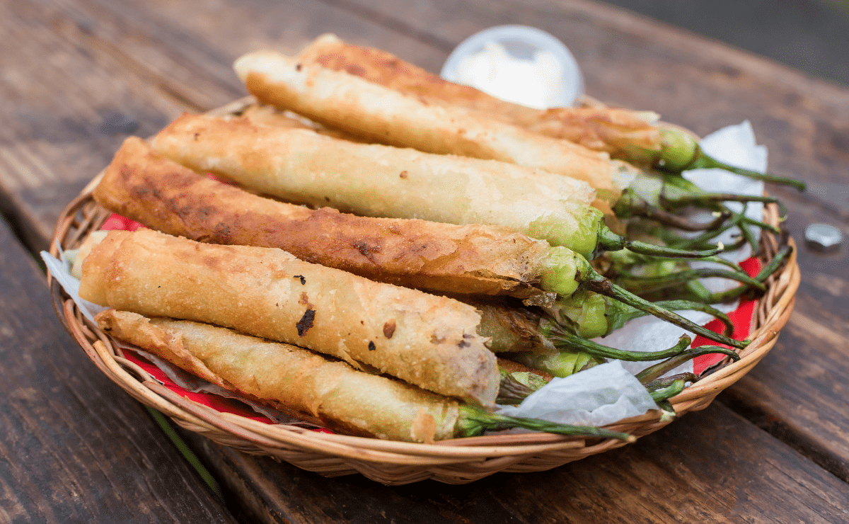 Different types of lumpia