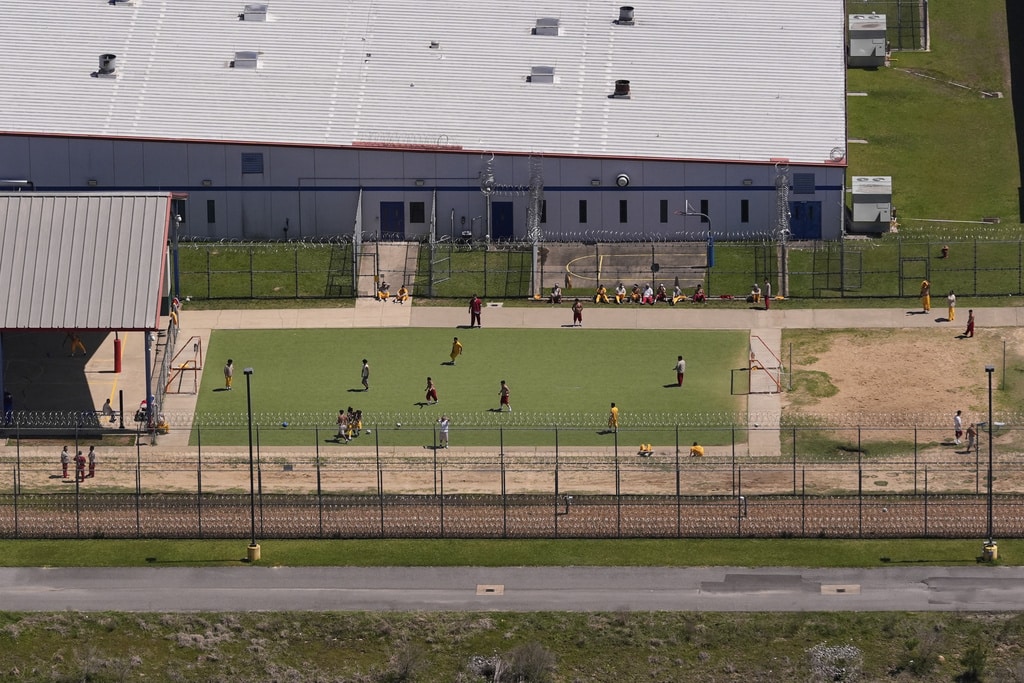 Trump administration seeks explosive expansion of nation's immigration detention system