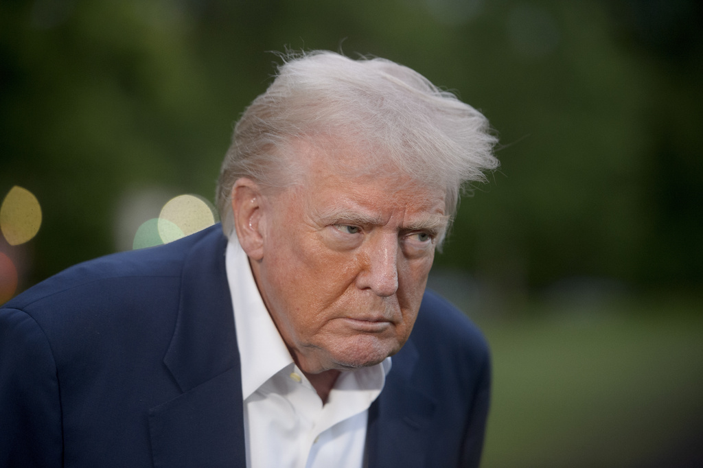 Trump says he will reopen Alcatraz prison