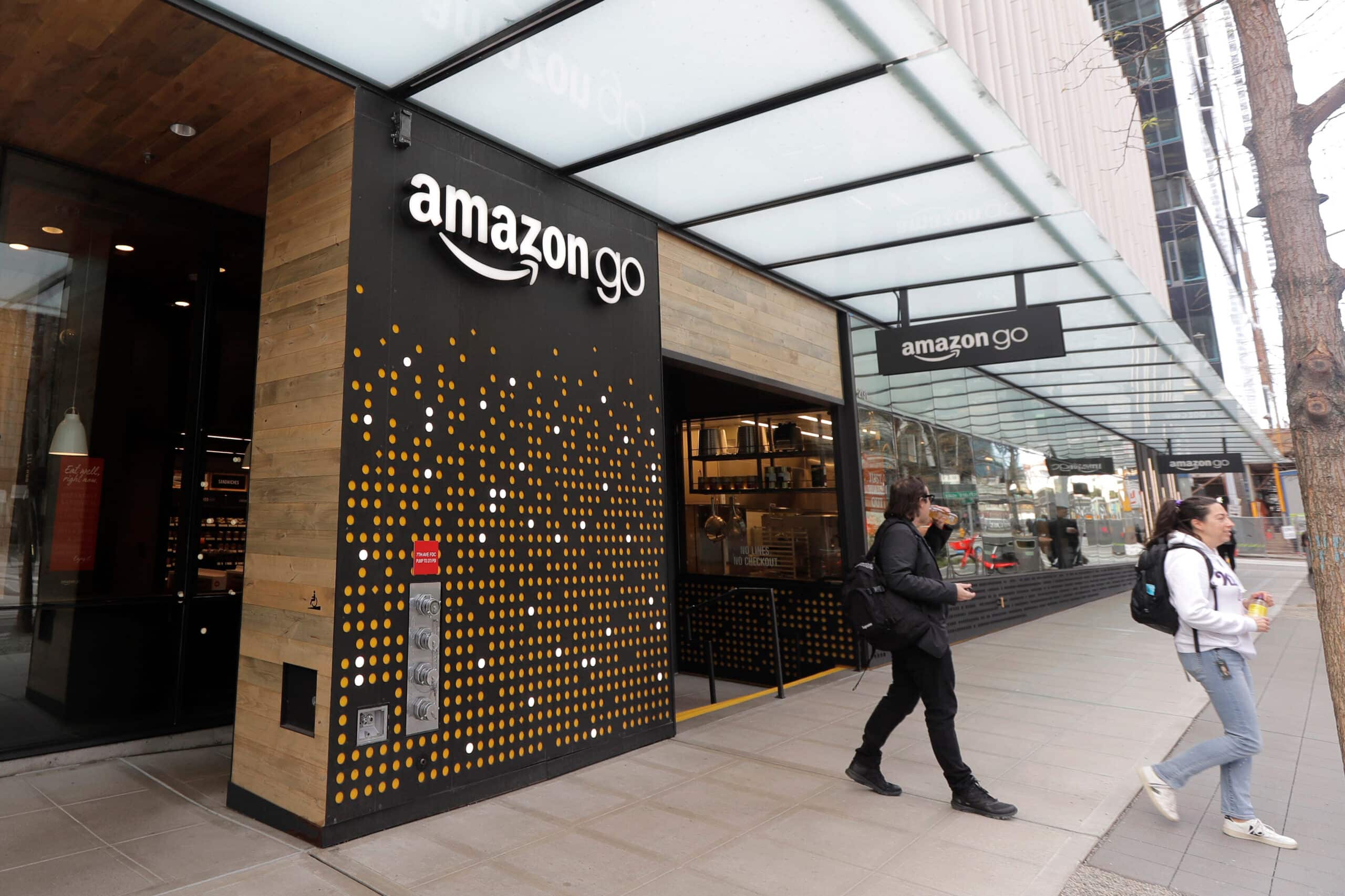 Amazon Fresh, Amazon Go to close