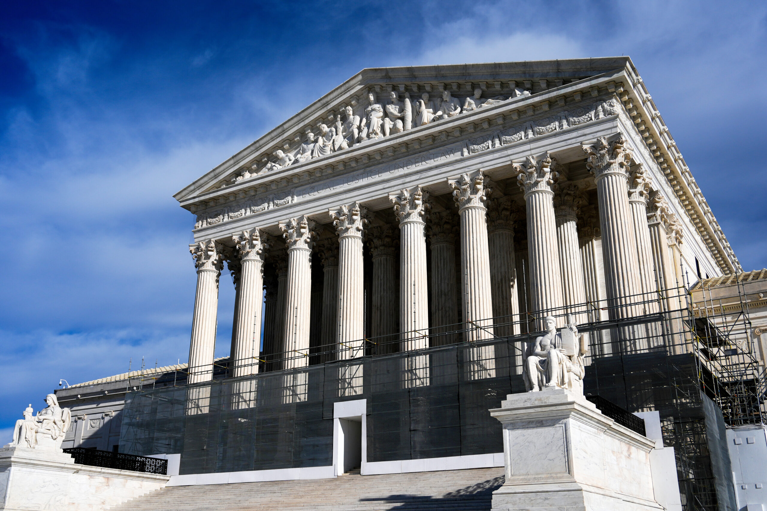 Supreme Court strikes down tariffs