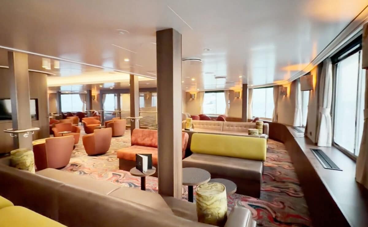 Hantavirus on cruise ship