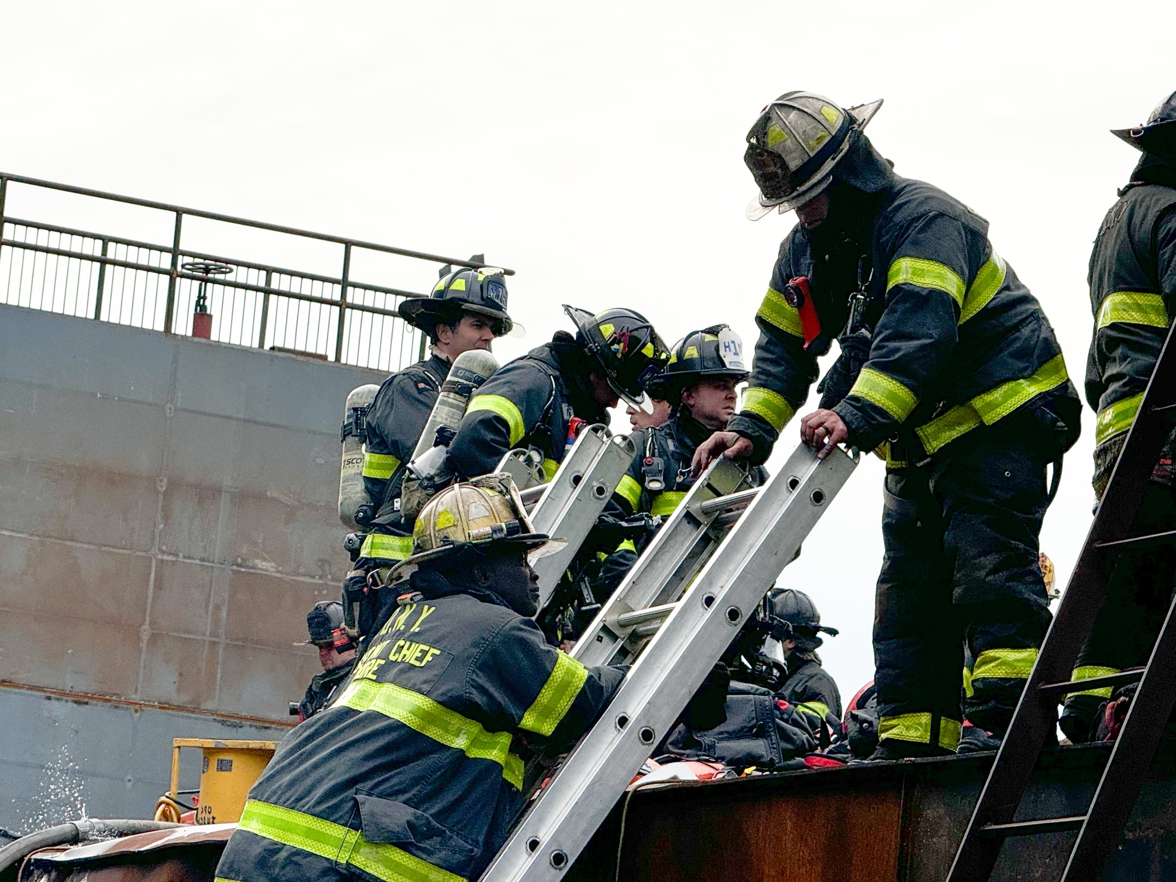 New York shipyard explosion